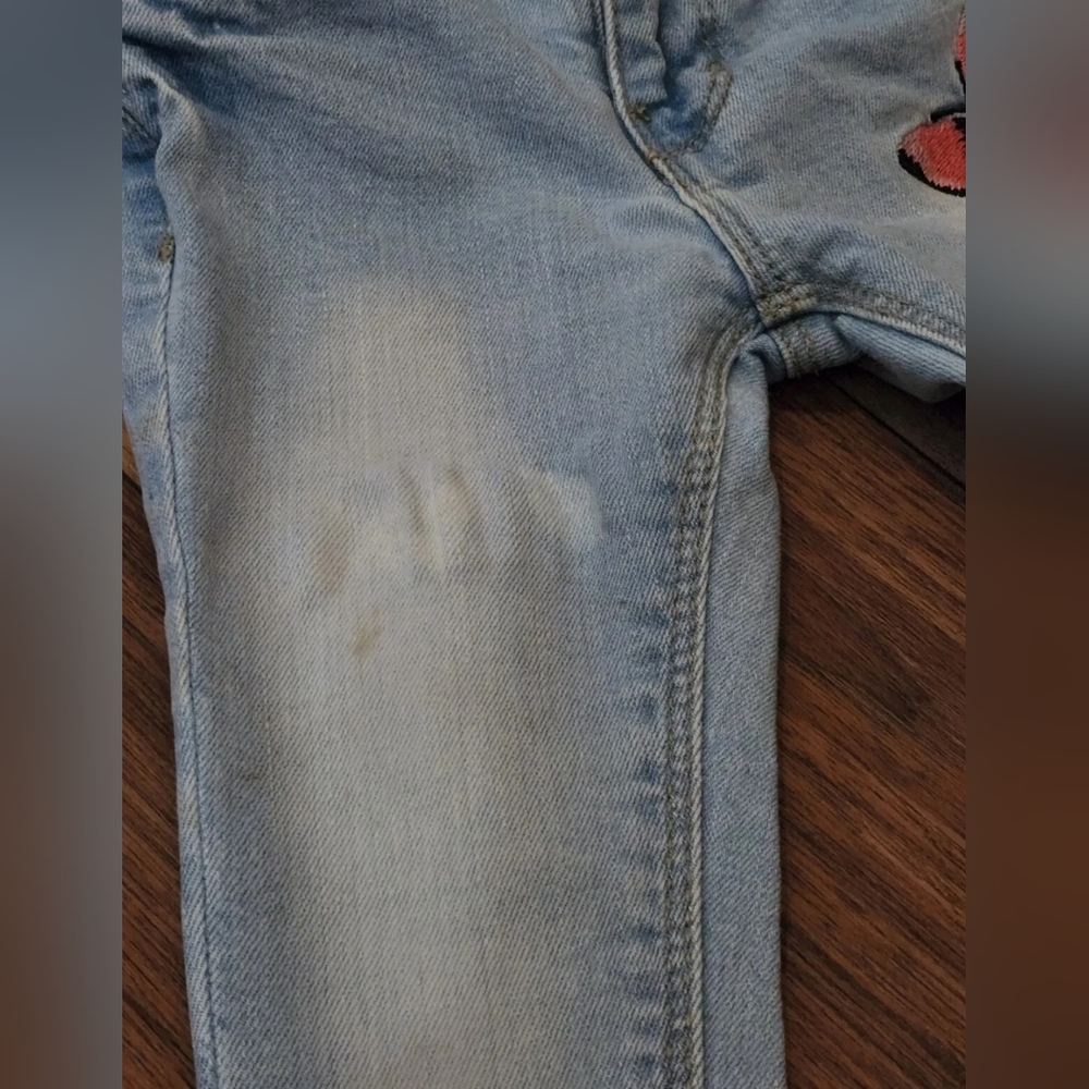 Girls Size 2 Jeans With Embroidery, Brand: Cotton On, skinny Jeans, frayed - Picture 4 of 10
